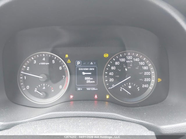 KM8J33A4XGU182609 Hyundai Tucson Premium