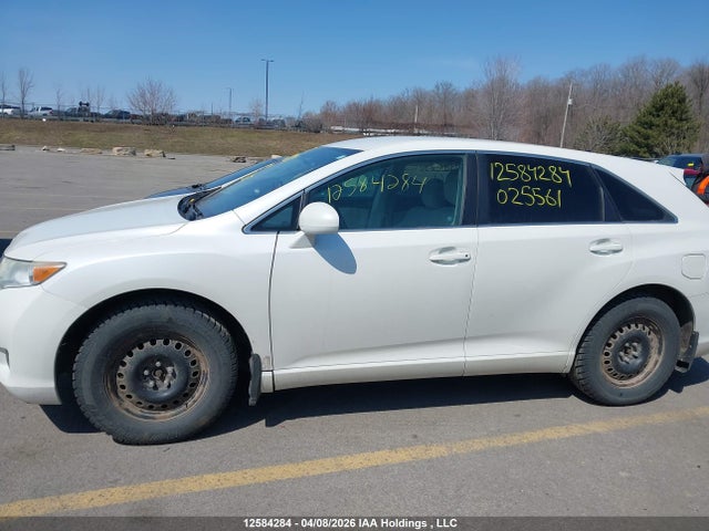 2011 Toyota Venza მანქანა იყიდება აუქციონზე, vin: 4T3BA3BB3BU025561, აუქციონის ნომერი: 12584284