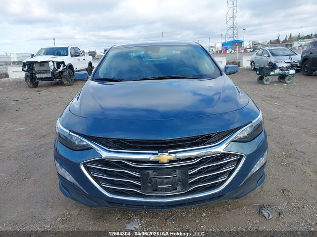 1G1ZD5ST5RF209611 Chevrolet MALIBU LT