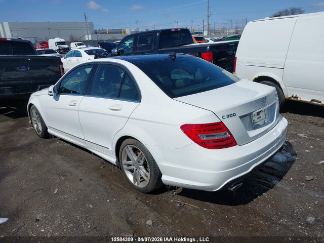 12584309 :رقم المزاد ، WDDGF8AB2EA958740 vin ، 2014 Mercedes-benz C 300 4matic مزاد بيع