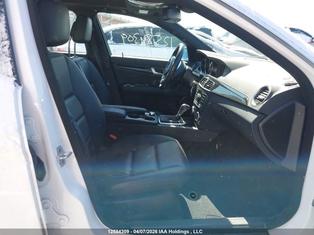 12584309 :رقم المزاد ، WDDGF8AB2EA958740 vin ، 2014 Mercedes-benz C 300 4matic مزاد بيع