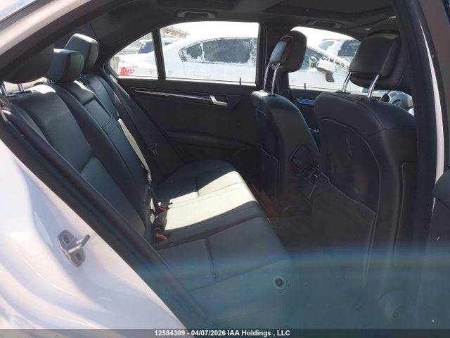 12584309 :رقم المزاد ، WDDGF8AB2EA958740 vin ، 2014 Mercedes-benz C 300 4matic مزاد بيع