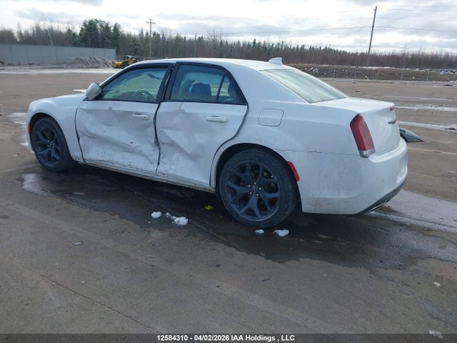 Aukcja sprzedaży 2022 Chrysler 300 Touring-l, vin: 2C3CCADG4NH256490, numer aukcji: 12584310