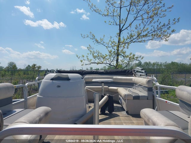 2009 G3 Pontoon მანქანა იყიდება აუქციონზე, vin: GEN72478H809, აუქციონის ნომერი: 12584319