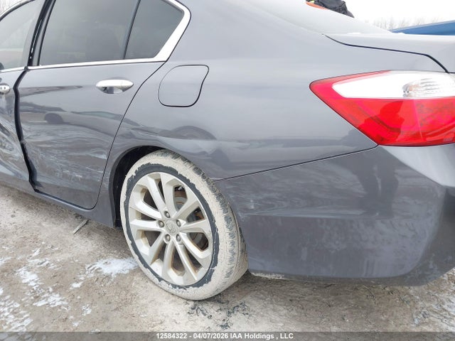 12584322 :رقم المزاد ، 1HGCR2F92FA810867 vin ، 2015 Honda Accord Touring مزاد بيع