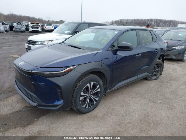 2024 Toyota Bz4x Le მანქანა იყიდება აუქციონზე, vin: JTMAAAAA2RA046094, აუქციონის ნომერი: 12584332