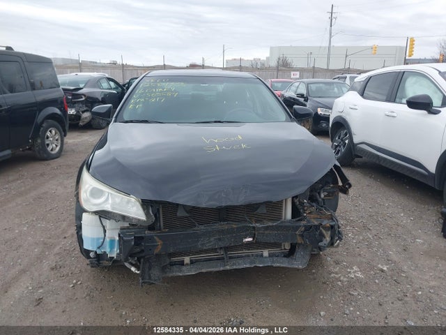 12584335 :رقم المزاد ، 4T1BF1FK8GU565584 vin ، 2016 Toyota Camry Le مزاد بيع