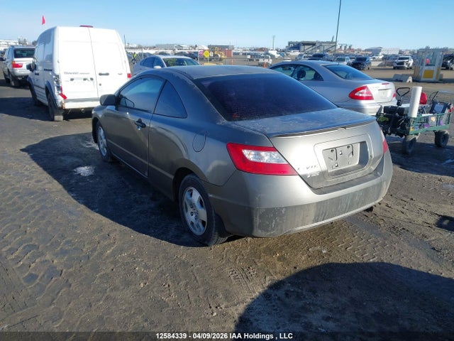 2008 Honda Civic Dx მანქანა იყიდება აუქციონზე, vin: 2HGFG12298H008231, აუქციონის ნომერი: 12584339