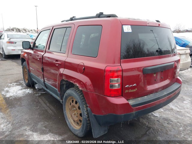 12543448 :رقم المزاد ، 1J4NF2GB0BD180500 vin ، 2011 Jeep Patriot Sport/north مزاد بيع