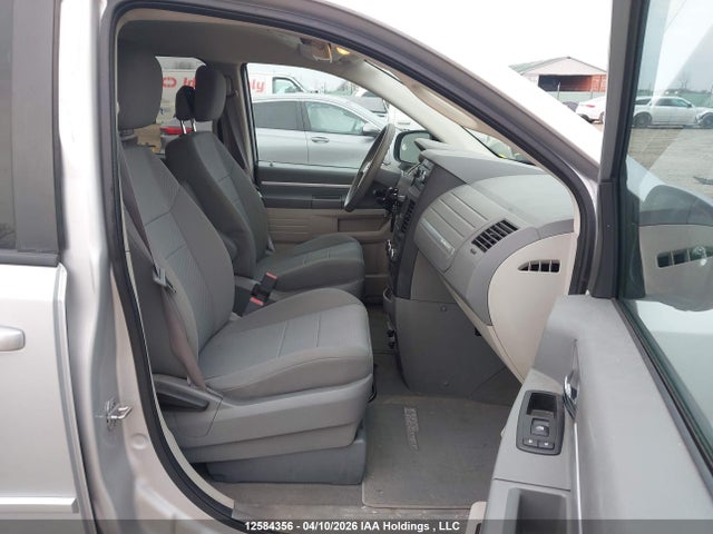 Продажа на аукционе авто 2010 Dodge Grand Caravan Se, vin: 2D4RN4DE2AR274753, номер лота: 12584356