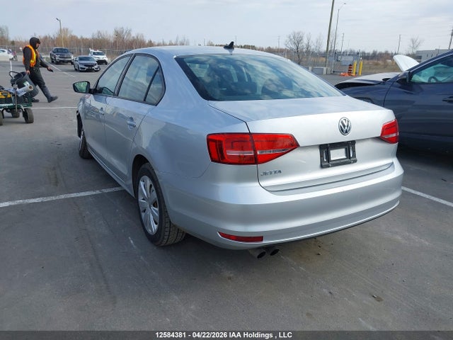 3VW1K7AJ9FM325912 Volkswagen JETTA S