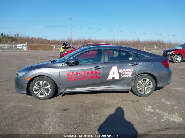2017 Honda Civic Lx მანქანა იყიდება აუქციონზე, vin: 2HGFC2F58HH018254, აუქციონის ნომერი: 12584384