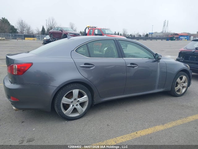 12584402 :رقم المزاد ، JTHCF5C20C2035943 vin ، 2012 Lexus Is 250 مزاد بيع