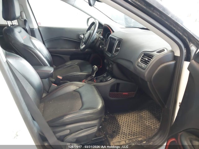 12577017 :رقم المزاد ، 3C4NJDDB5JT155508 vin ، 2018 Jeep Compass Trailhawk مزاد بيع