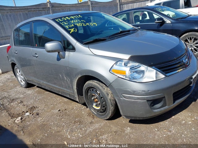 12584416 :رقم المزاد ، 3N1BC1CPXCK802909 vin ، 2012 Nissan Versa 1.8 Sl مزاد بيع