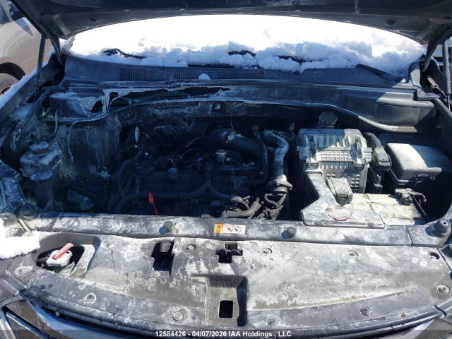 5XYZUDLA9GG327959 Hyundai SANTA FE SPORT
