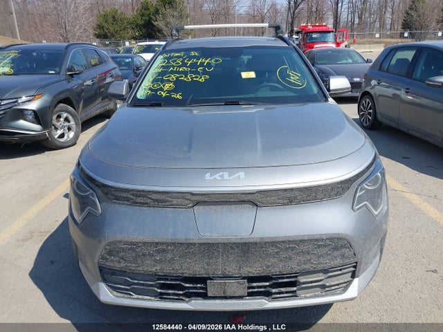 KNDCR3L1XR5082828 KIA NIRO EV