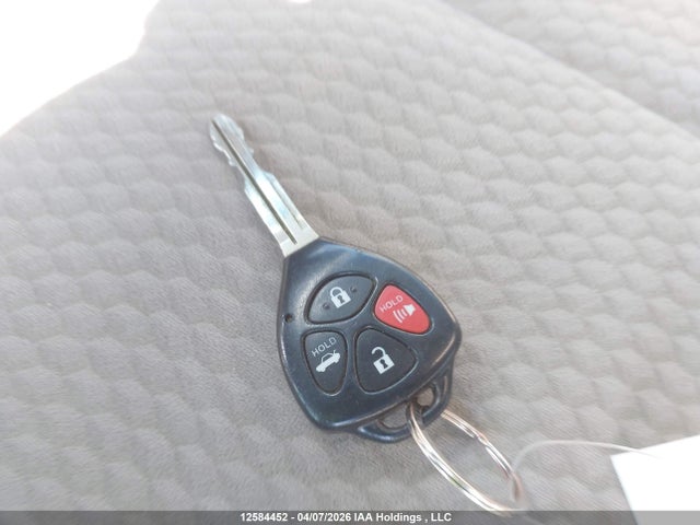 2010 Toyota Camry Le მანქანა იყიდება აუქციონზე, vin: 4T1BF3EKXAU505956, აუქციონის ნომერი: 12584452
