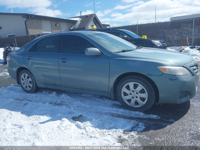 2010 Toyota Camry Le მანქანა იყიდება აუქციონზე, vin: 4T1BF3EKXAU505956, აუქციონის ნომერი: 12584452