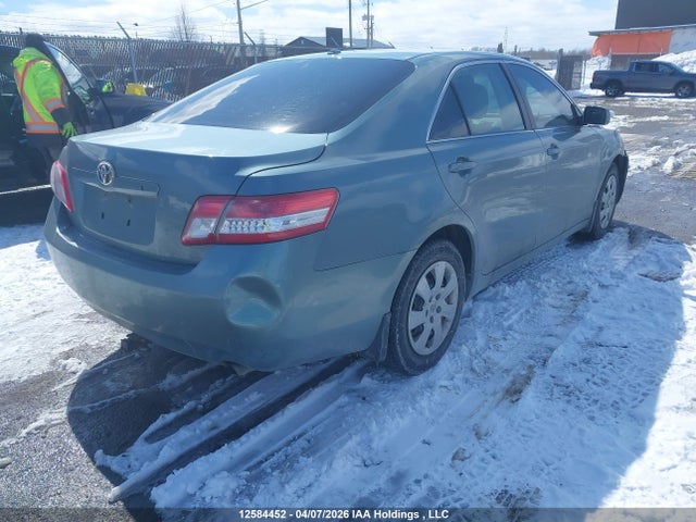 2010 Toyota Camry Le მანქანა იყიდება აუქციონზე, vin: 4T1BF3EKXAU505956, აუქციონის ნომერი: 12584452
