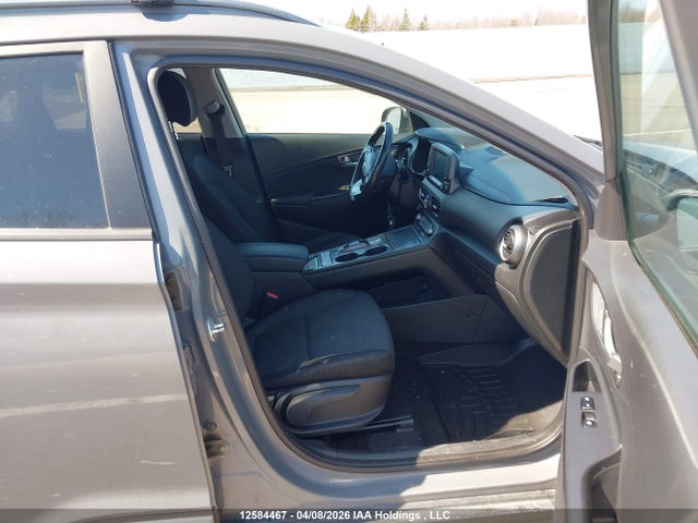 KM8K23AG8MU119327 Hyundai Kona Sel