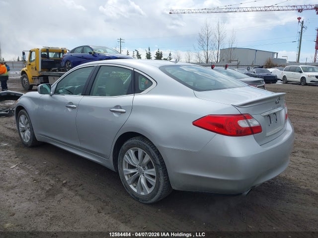 12584484 :رقم المزاد ، JN1AY1ARXBM570537 vin ، 2011 Infiniti M56x مزاد بيع