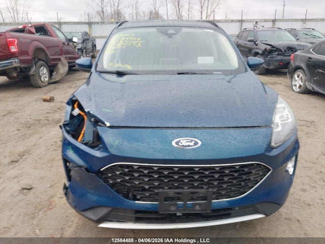 12584488 :رقم المزاد ، 1FMCU9DZXLUB79512 vin ، 2020 Ford Escape Titanium مزاد بيع