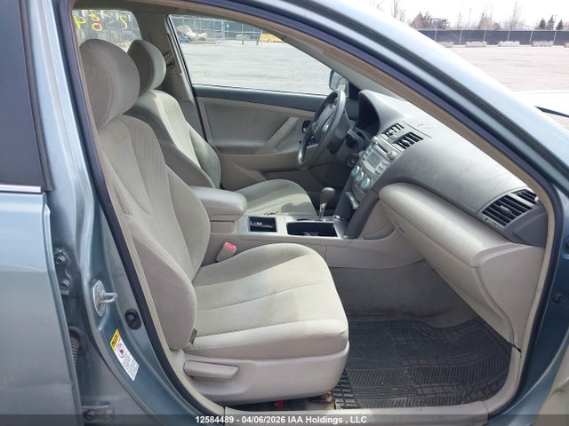 2007 Toyota Camry მანქანა იყიდება აუქციონზე, vin: 4T1BE46K27U651736, აუქციონის ნომერი: 12584489