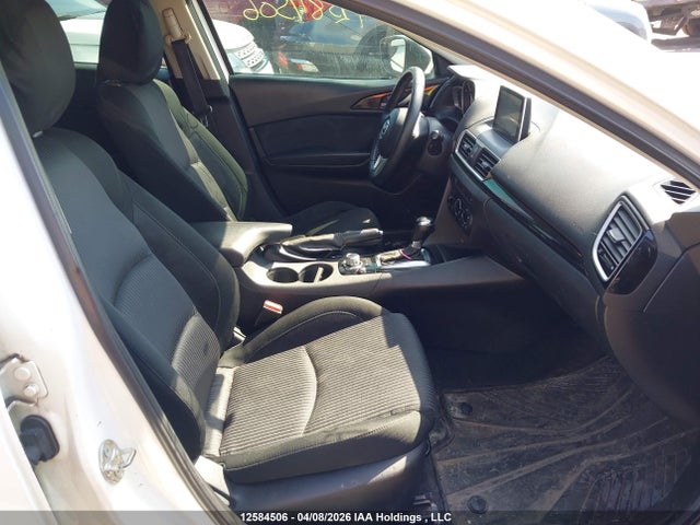 3MZBM1L76GM304899 Mazda Mazda3 Gs