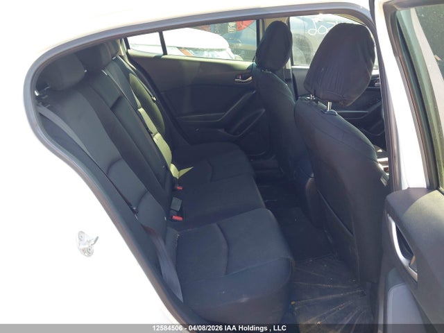 3MZBM1L76GM304899 Mazda Mazda3 Gs
