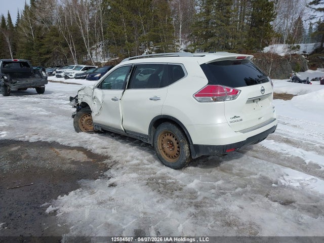 Продажа на аукционе авто 2015 Nissan Rogue S/sl/sv, vin: 5N1AT2MV9FC922170, номер лота: 12584507