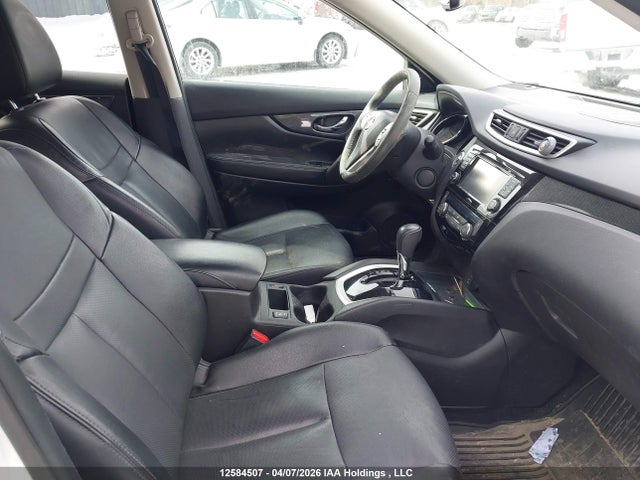 Продажа на аукционе авто 2015 Nissan Rogue S/sl/sv, vin: 5N1AT2MV9FC922170, номер лота: 12584507
