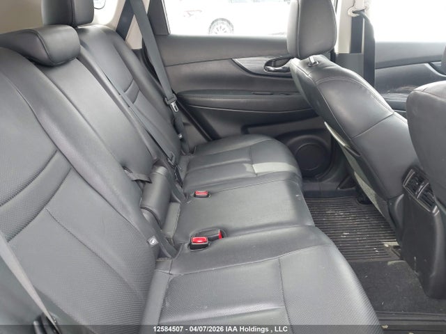 Продажа на аукционе авто 2015 Nissan Rogue S/sl/sv, vin: 5N1AT2MV9FC922170, номер лота: 12584507