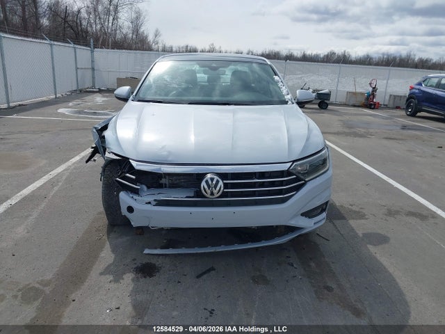 3VWG57BU1KM017489 Volkswagen Jetta Sel Premium