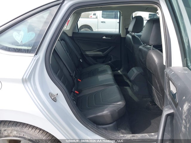 3VWG57BU1KM017489 Volkswagen Jetta Sel Premium