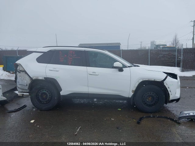 2021 Toyota Rav4 Xle მანქანა იყიდება აუქციონზე, vin: 2T3R1RFVXMC220549, აუქციონის ნომერი: 12584562