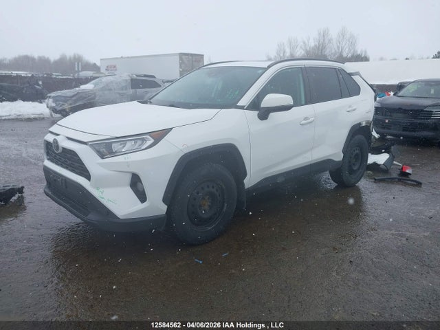 2021 Toyota Rav4 Xle მანქანა იყიდება აუქციონზე, vin: 2T3R1RFVXMC220549, აუქციონის ნომერი: 12584562