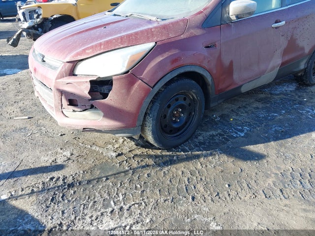 2014 Ford Escape Se მანქანა იყიდება აუქციონზე, vin: 1FMCU9G9XEUD27964, აუქციონის ნომერი: 12584572