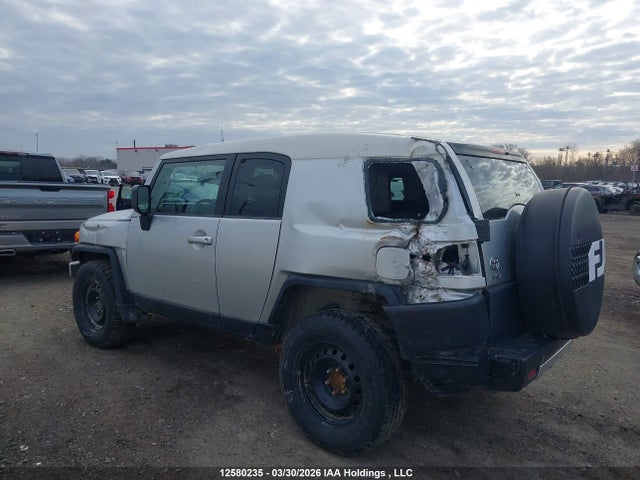 12580235 :رقم المزاد ، JTEBU11F48K044827 vin ، 2008 Toyota Fj Cruiser مزاد بيع