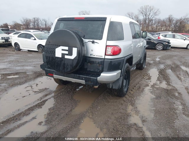 12580235 :رقم المزاد ، JTEBU11F48K044827 vin ، 2008 Toyota Fj Cruiser مزاد بيع