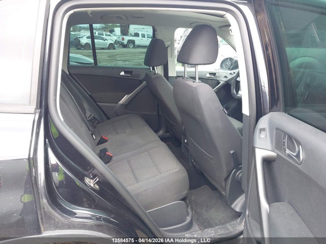 12584575 :رقم المزاد ، WVGBV7AXXAW512874 vin ، 2010 Volkswagen Tiguan 2.0 Tsi Comfortline/2.0 Tsi Highline/2.0 Tsi Trendline مزاد بيع