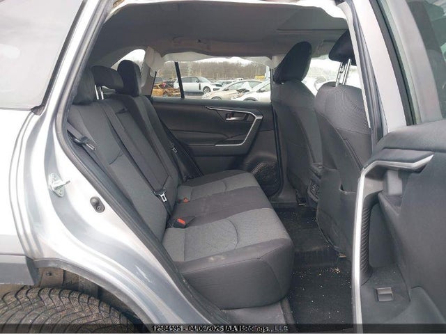 2T3R1RFV6RC477165 Toyota Rav4 Xle