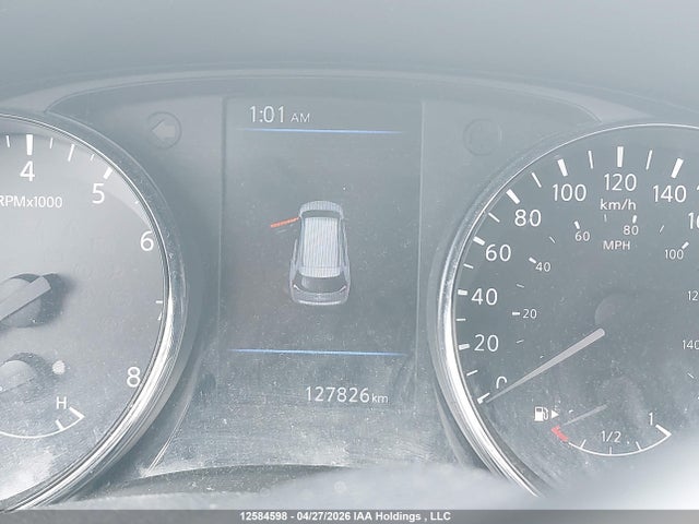 12584598 :رقم المزاد ، 5N1AT2MVXKC714020 vin ، 2019 Nissan Rogue مزاد بيع