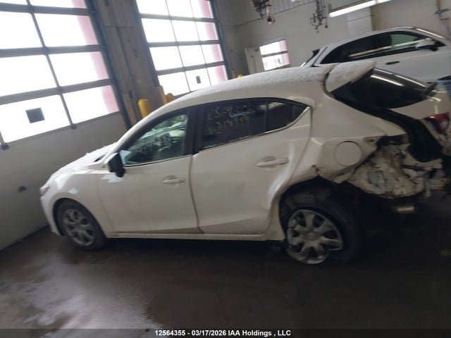 3MZBM1L70FM214999 Mazda Mazda3 Gs