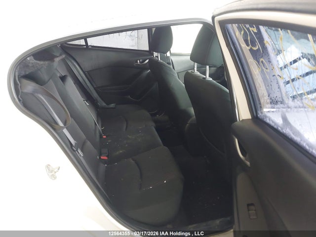 3MZBM1L70FM214999 Mazda Mazda3 Gs