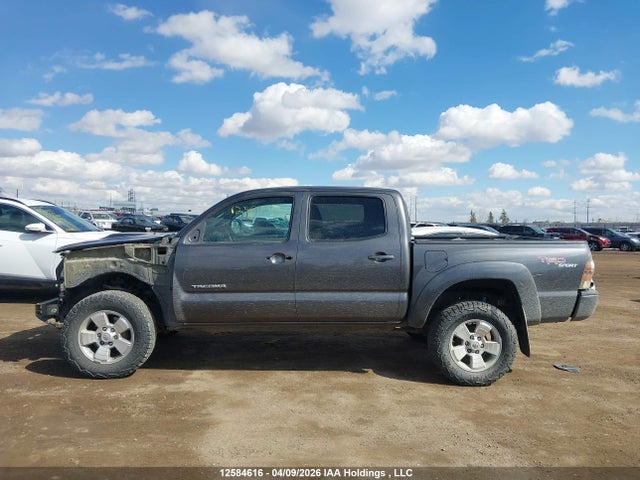 Продажа на аукционе авто 2011 Toyota Tacoma V6, vin: 5TFLU4EN1BX010737, номер лота: 12584616