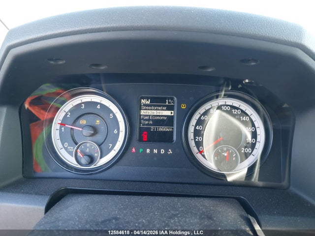 3C6RR7KT4EG232382 RAM 1500 St