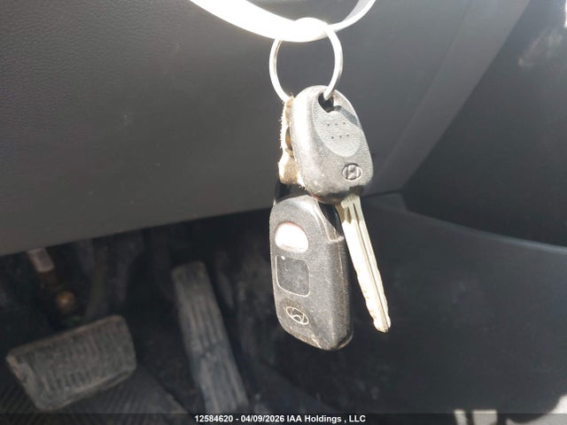 Продажа на аукционе авто 2013 Hyundai Elantra Gls, vin: 5NPDH4AE2DH217859, номер лота: 12584620