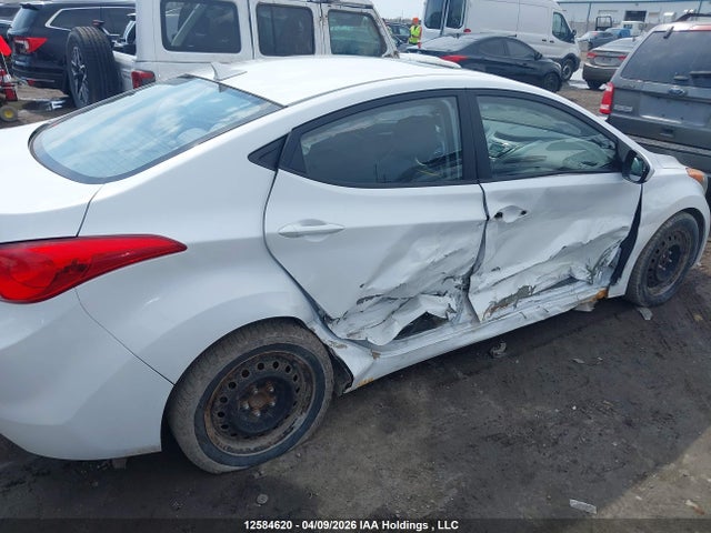 Продажа на аукционе авто 2013 Hyundai Elantra Gls, vin: 5NPDH4AE2DH217859, номер лота: 12584620