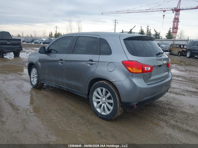 4A4AJ3AU0EE601559 Mitsubishi RVR SE